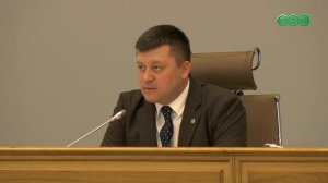 Снегопад парализовал Уфу: Ратмир Мавлиев отменил совещания и отправил чиновников на уборку города