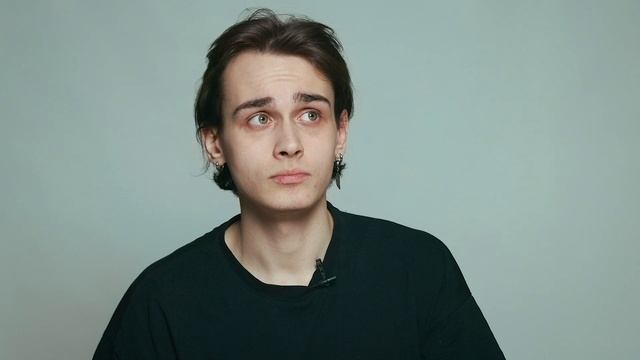 Эрик Холявко-Гришин - Видео-визитка на русском