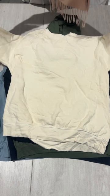 сти323.1. Толстовки Америка сток