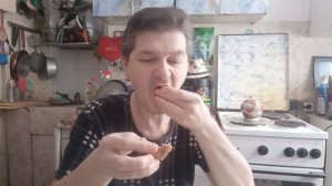 Рубрика "МУКБАНГ" Деньги по канветам  раскладываю .