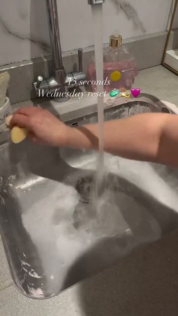 Уборка раковины на кухне