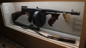 Shawn Balding — Tommy Gun («Чикагская пишущая машинка»)