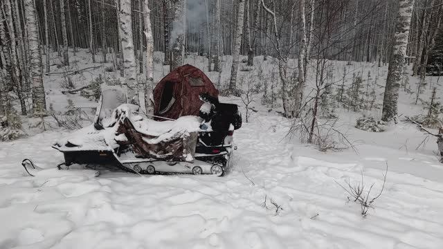 РЫБАК ВЫГЛЯНУЛ ИЗ ПАЛАТКИ И НЕ ПОВЕРИЛ ГЛАЗАМ. СУПЕР УЛОВ НА ЖЕРЛИЦУ. ПОСЛЕДНЯЯ СНАСТЬ ДАЛА ТРОФЕЙ