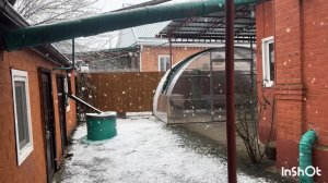 Было-было и прошло и у нас уже тепло! А я готовлю ужин и жду  Колю с работы.