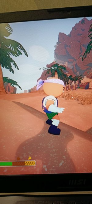 игрую в PEAK с Данькой