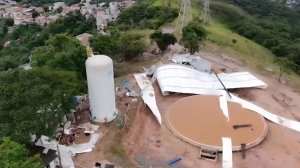 Многотонный резервуар для воды взорвался в бразильском Сан-Паулу. Есть погибшие и раненные