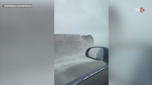 "Газель" сдуло с дороги в Башкирии