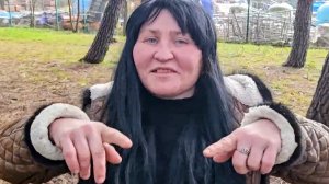 УТРО АНИ В СОЧИ/ НА ПУТИ В МАГАЗИН СЛАВИКОМ #бездомные #бомжи #сочи #алеуты #катясочи #топ