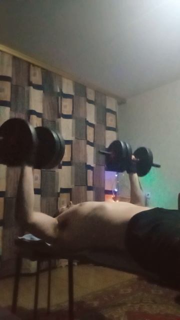 Моменты с тренировки на массу