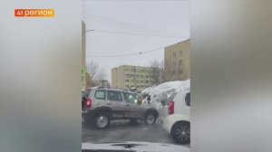 СОСТОЯНИЕ ДОРОГ К ШКОЛАМ СТОЛИЦЫ КАМЧАТКИ ОСТАВЛЯЕТ ЖЕЛАТЬ ЛУЧШЕГО • НОВОСТИ КАМЧАТКИ