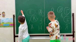 Учим буквы с детьми средней группы Funny Ant Malahovka