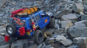 Экстремальный ДЖИП RC 4x4 (на радиоуправлении), по бездорожью и скалистой местности.