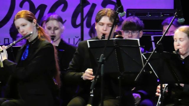 Вечная тишина оркестра: камерная мелодия большого духового коллектива.