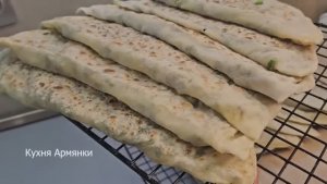 Лепешки с зеленью без дрожжей.