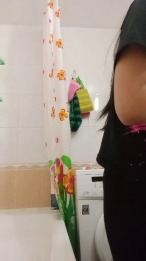 я крашу прядь