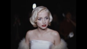 В ИНТЕРЕСАХ РЕВОЛЮЦИИ