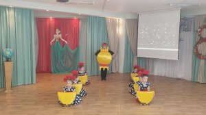 8 Марта в старшей группе "Капельки" Праздничный концерт для мамы и бабушки