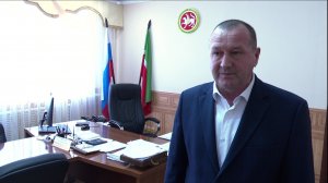 Руководитель исполкома района Асгать Габдуллин рассказывает об улучшении дорожной инфраструктуры