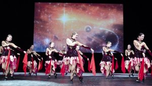 Танец ЗАЖИГАЙ на День Учителя 2023