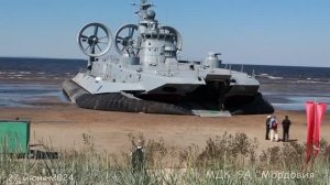 Ну когда же десант...