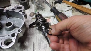 ЗАКЛИНИВШИЙ МОТОР V-50 ВСКРЫТИЕ