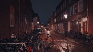 Прогулка по ночному Амстердаму под дождём