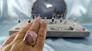 Магия самоцветов канал таисия и надежда