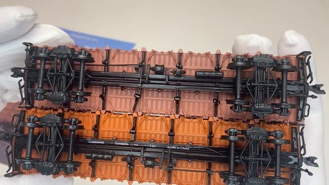 Обзор без лишних слов: полувагон 12-119. Первый выпуск vs перевыпуск