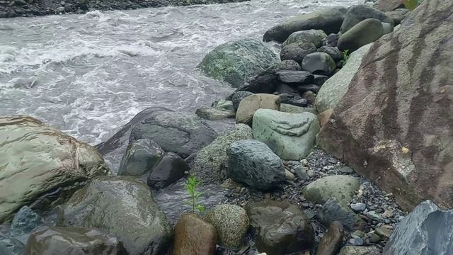 Шум горной реки для глубокого расслабления и гармонизации (1 ч.)
