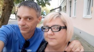 РАСШУМЕЛИСТ С МУЖЕМ НА ВСЮ УЛИЦУ. АРХИВ. ОЛЬГА ВИШЕНКА НА ТОРТЕ.