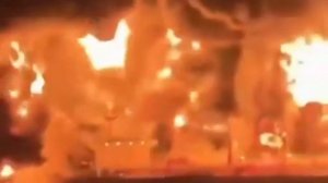 Иран продолжает топить танкера ,связанные с активами США