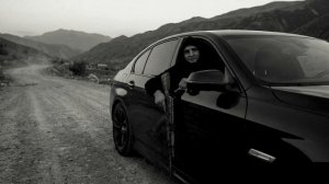 песня бомбовая