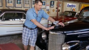 Воспоминания (ноябрь 2017): показываю раритетные автомобили в Америке.