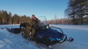 Живём на краю света. На снегоходах в лес. Жизнь в сложных условиях