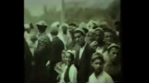 Из под сводов мечети