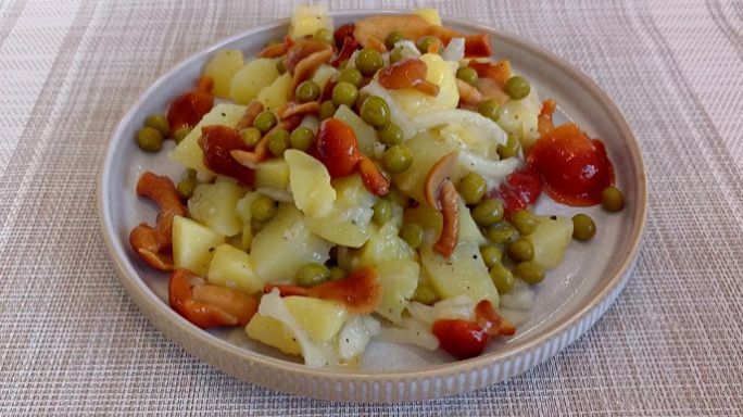 Еще Один Походный Салат ))) Салат Картофель и Опята /