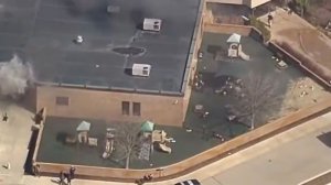 Неизвестный в Мичигане протаранил на авто синагогу и открыл стрельбу