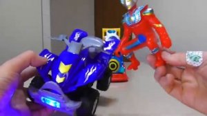 Моя коллекция игрушек для детей. Использую:человека паука на скейте,паровозики. #дети #видеодлядетей