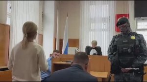 "Риэлторский вестник".  Коррупционеры в доме за 1.5 млрд рублей- наслаждаются домашним арестом