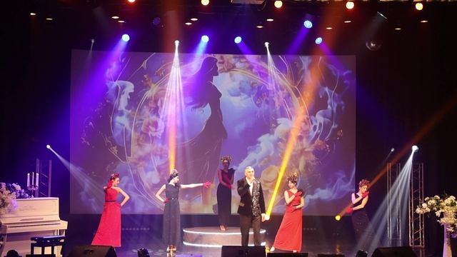 Посланница небес - Цыбин Демьян, театр моды "Грация"