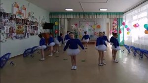 Ансамбль "Яркие" - "Зонтики Парижа" - Краснотурьинск