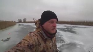 ЖЕРЛИЦЫ. РЫБАЛКА НА ЩУКУ. ОСТАВИЛИ ЖЕРЛИЦЫ НА НОЧЬ. Зимняя рыбалка. Последний лёд.