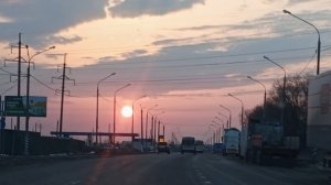 Встречаю рассвет в пути. Дорога домой с Озона. Весна на улице.
