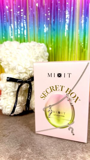 Да, это Лабубу от @mixit_ru , вам не показалось! 😅#labubumixit #mixit #blindebox 🩷