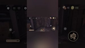 играем в роблокс дорс!!