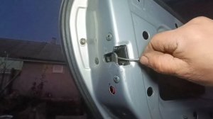 Заклинил замок задней двери на Калине 1.Как избежать повторного заклинивания до замены замка?