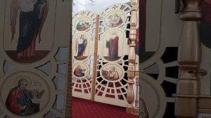 Божественная служба в храме Святой Троицы