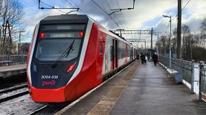 ЭС104 038 "Финист" сообщением Калище - Санкт-Петербург на пл. Сосновая Поляна