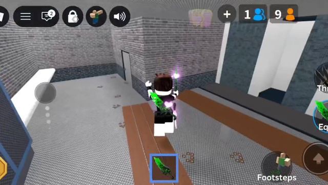 Прошёл Весь  пасс в мм2 
фармлю монетки на боксы Есть годли🤩🥹🥰