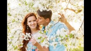 "Радость на двоих" слова Т Потаповой музыка Н Буренкова.